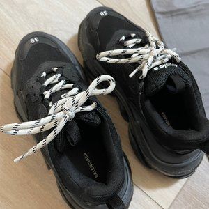 Balenciaga Triple S Black Womens Size 38 Sneakers